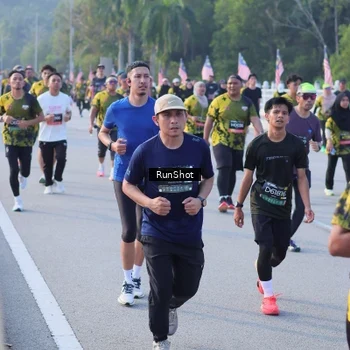 Runner Photo 7121231