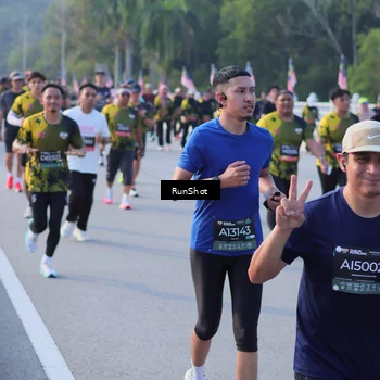 Runner Photo 7121236