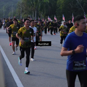 Runner Photo 7121241