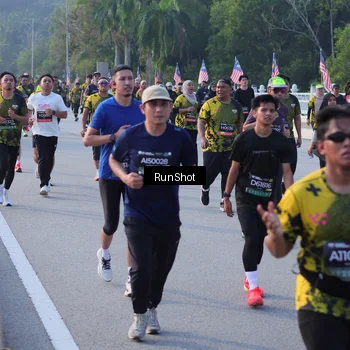 Runner Photo 7121243