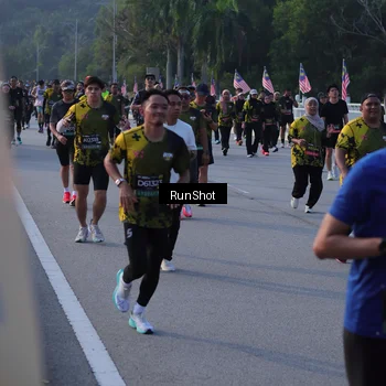 Runner Photo 7121244