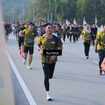 Runner Photo 7121246