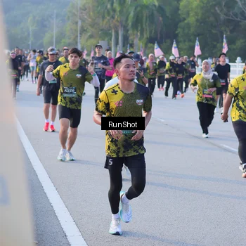 Runner Photo 7121248
