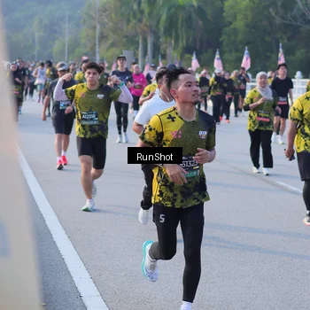 Runner Photo 7121253