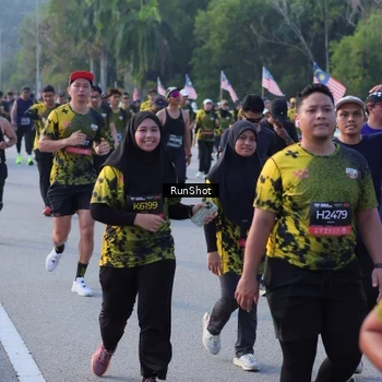 Runner Photo 7123624