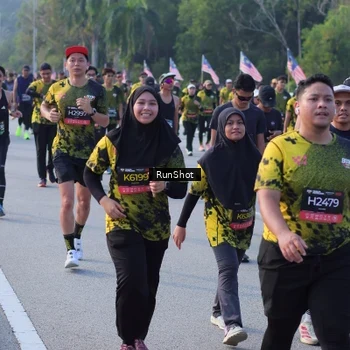Runner Photo 7123627