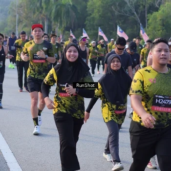 Runner Photo 7123629