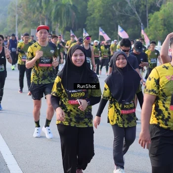 Runner Photo 7123630