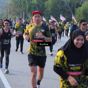 Runner Photo 7123642