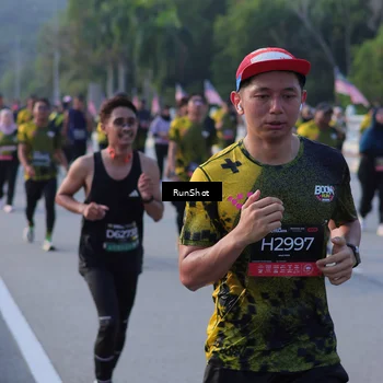Runner Photo 7123645