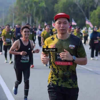 Runner Photo 7123648