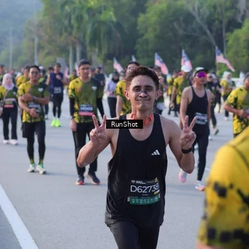 Runner Photo 7123658