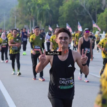 Runner Photo 7123659