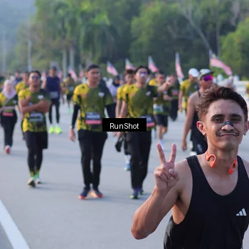 Runner Photo 7123662