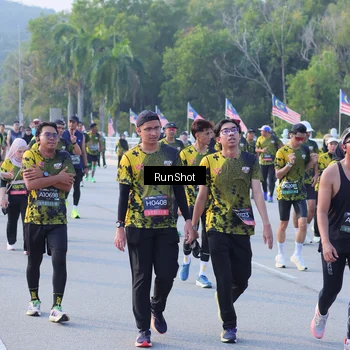 Runner Photo 7123675