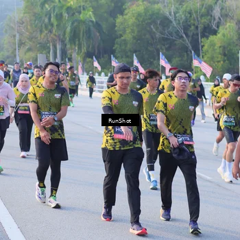 Runner Photo 7123678