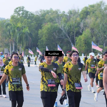 Runner Photo 7123683