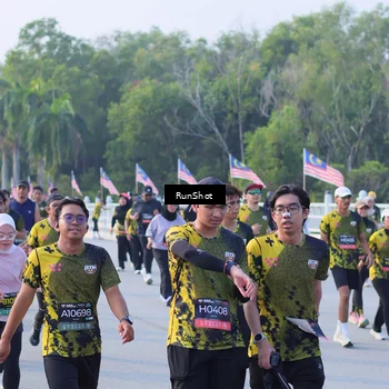 Runner Photo 7123691