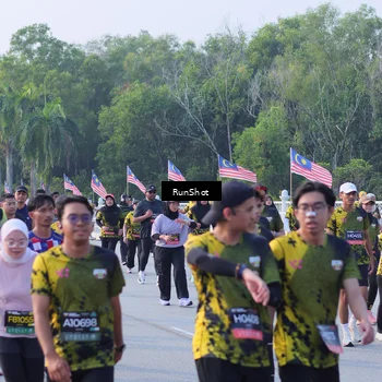 Runner Photo 7123694