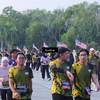 Runner Photo 7123695