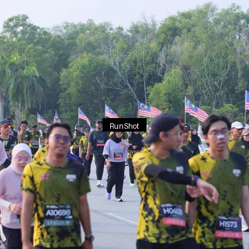 Runner Photo 7123696