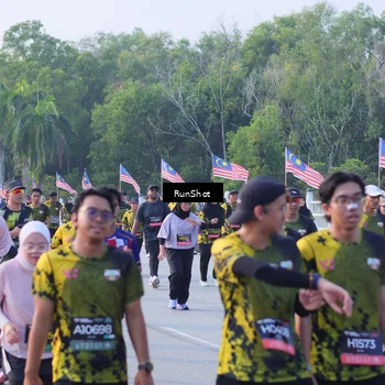 Runner Photo 7123697