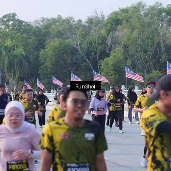 Runner Photo 7123708