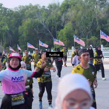 Runner Photo 7123720
