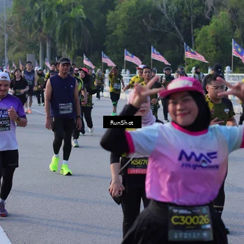 Runner Photo 7123729