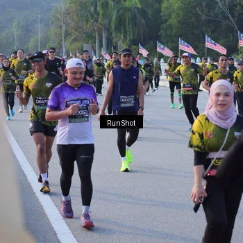 Runner Photo 7123734