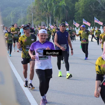 Runner Photo 7123739