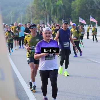 Runner Photo 7123745