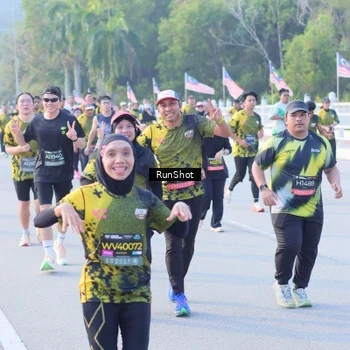 Runner Photo 7123776