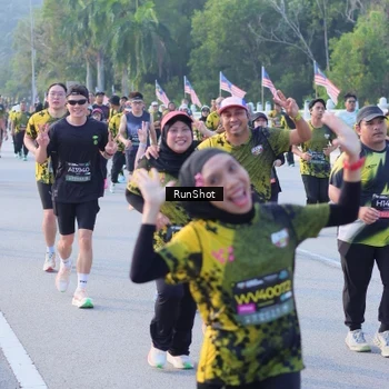 Runner Photo 7123783