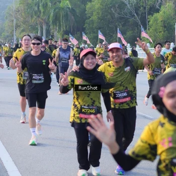 Runner Photo 7123786