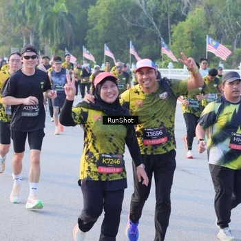 Runner Photo 7123788