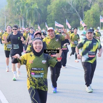 Runner Photo 7123791