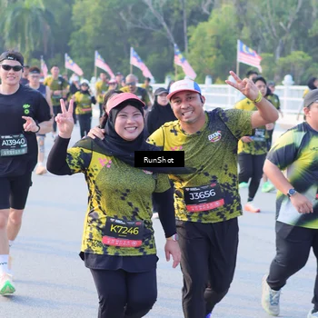 Runner Photo 7123792