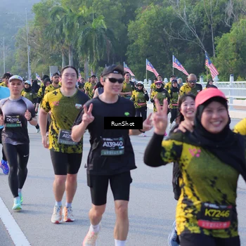 Runner Photo 7123798