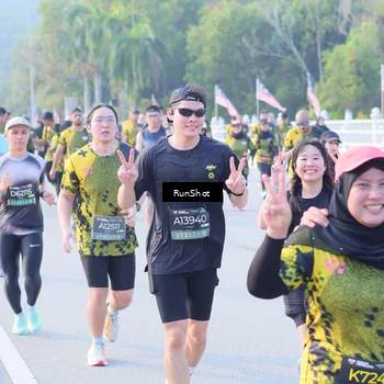Runner Photo 7123801
