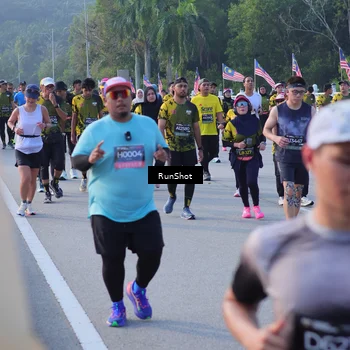 Runner Photo 7123825