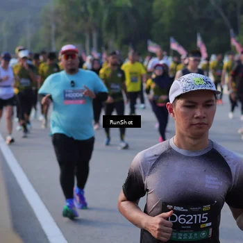 Runner Photo 7123828