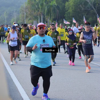 Runner Photo 7123829