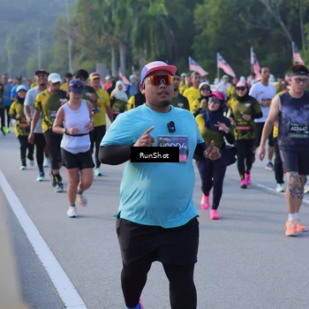 Runner Photo 7123837