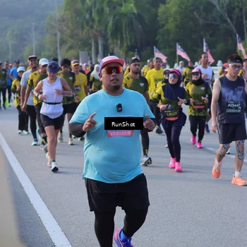 Runner Photo 7123840