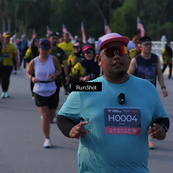 Runner Photo 7123846