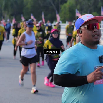 Runner Photo 7123847