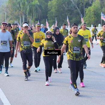 Runner Photo 7123867