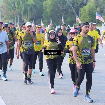 Runner Photo 7123875
