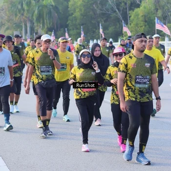 Runner Photo 7123880